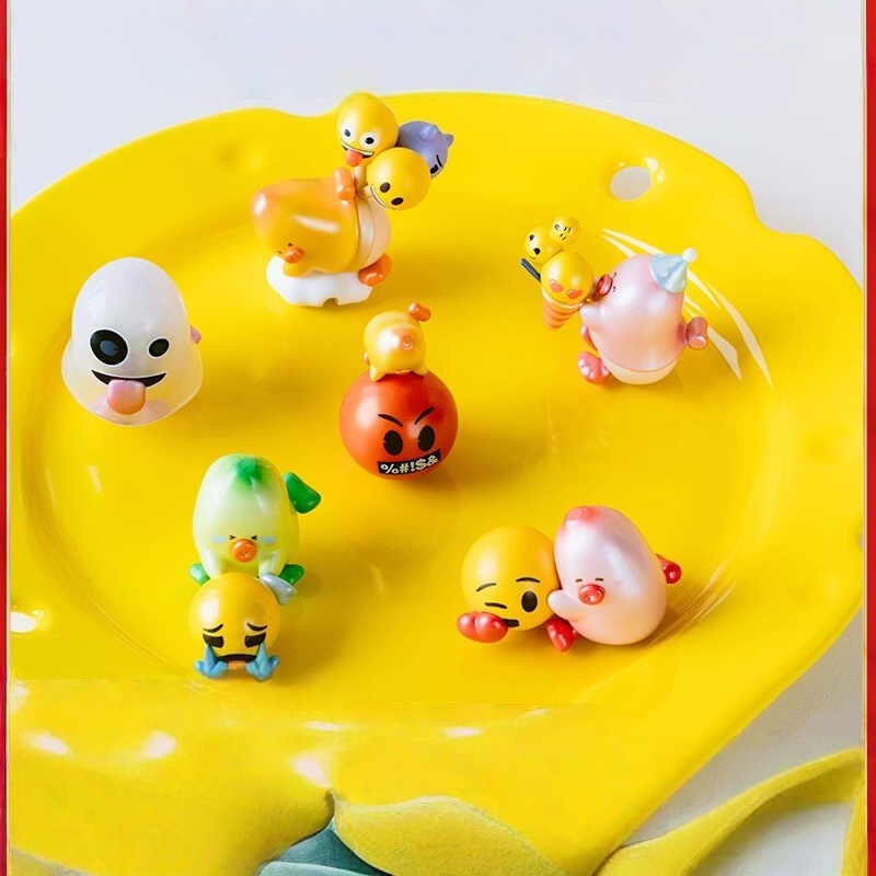 Home Decor Emoji - Bana Bana Emoji Banan Mini Figurka